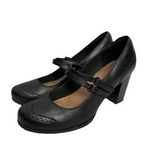 Clark’s Women’s Size 8 Ciera Dusk Wingtip Maryjane Oxford Retro Pumps Black